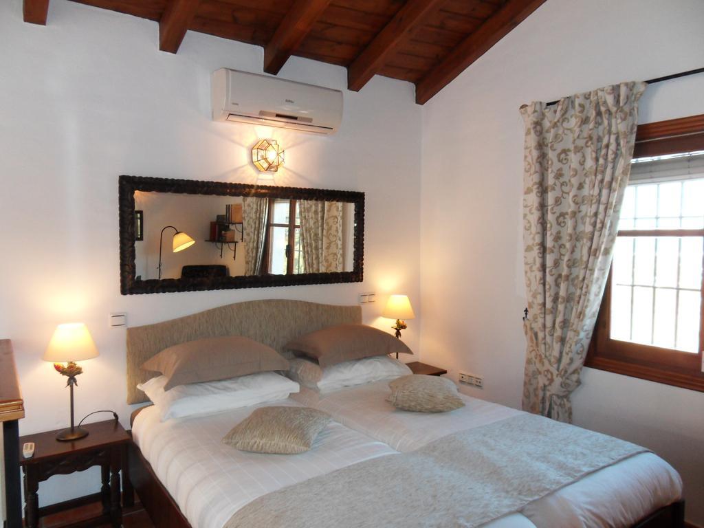 Bed & Breakfast | Guest House Casa Don Carlos Альхаурин-эль-Гранде Экстерьер фото